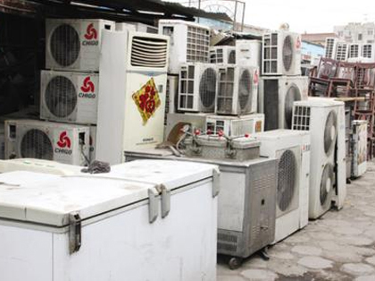 �U�f���{����